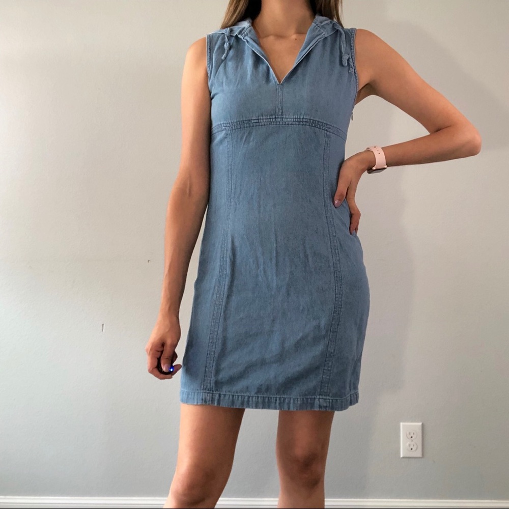 90’s hooded denim dress
